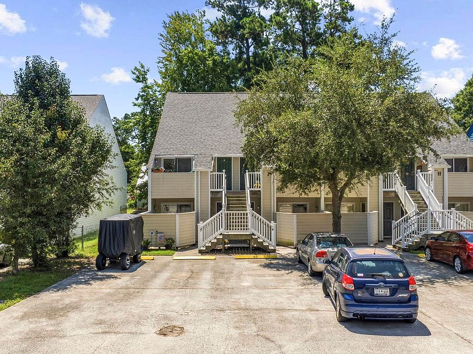1st image of 416 Cambridge Circle #H5