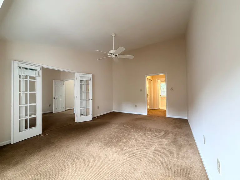 7418 Crestberry Ln — Photo 28