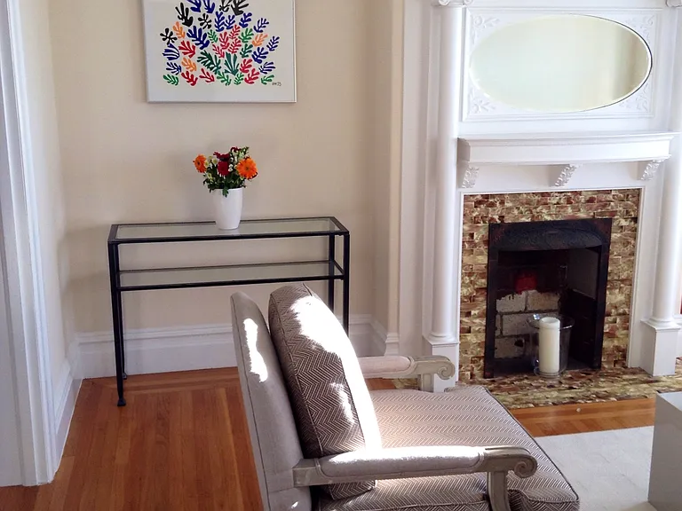 1123 Kansas St — Photo 2