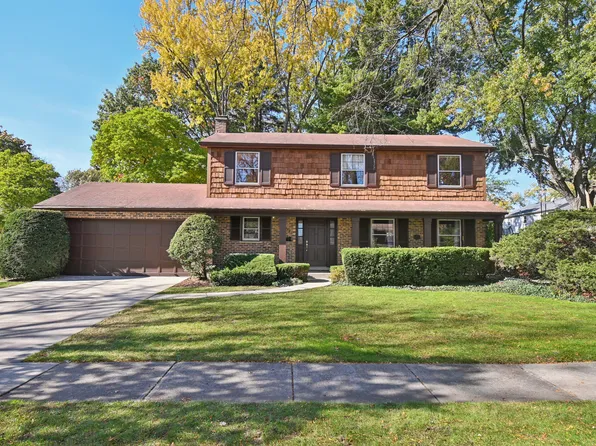 968 N Carmel Dr, Palatine, IL 60074