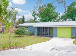 1877 Queen Ct, North Fort Myers, FL 33917