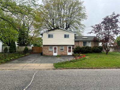 3016 Beechnut Avenue, Medford, NY, 11763