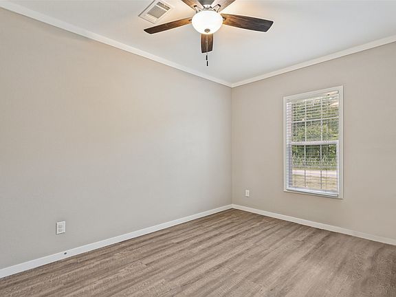 4th image of 9147 County Road 1143