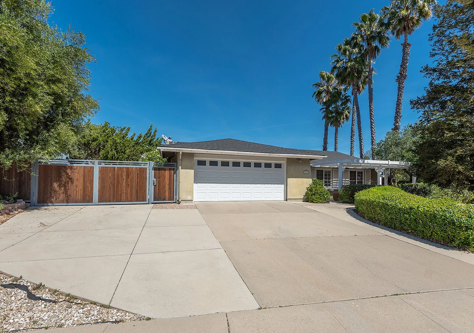 4 Bed | 2 Bath | Pool & Spa | RV Access | Newbury Park — Photo 1