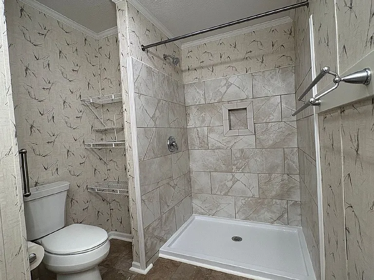 Master bath room with walk in shower