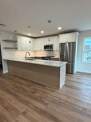 111 S Blakely St #2 Photo 1