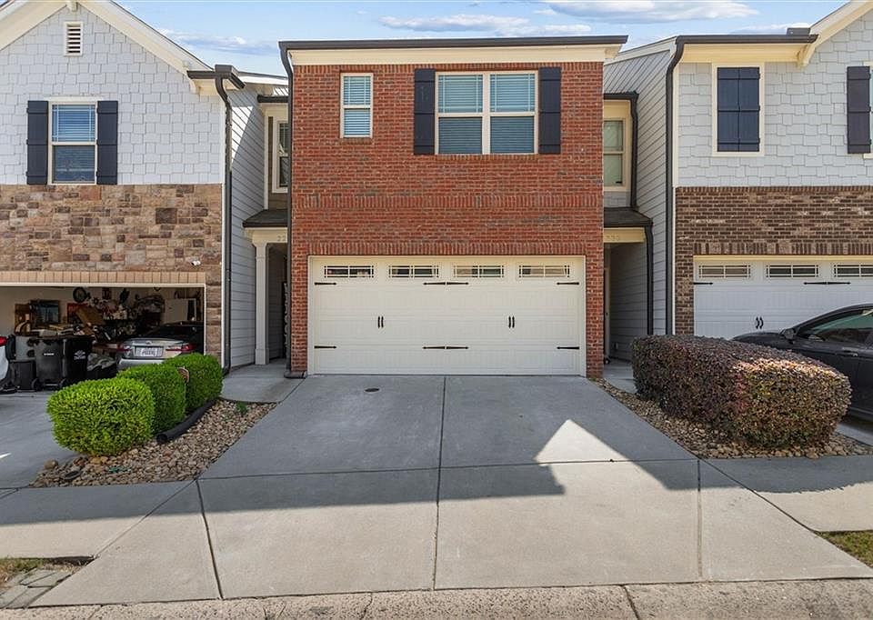 1st image of 222 Bobbie Way