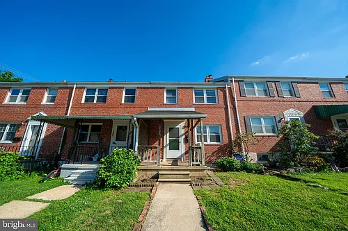 705 Eastshire Dr Photo 1