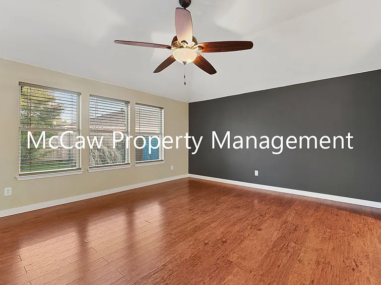 5416 Timber Ridge Dr — Photo 10