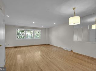 6736 Emlen St, Philadelphia, PA 19119
