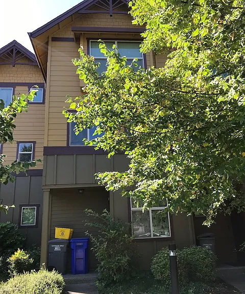 4667 SE 122nd Ave #1 — Photo 9