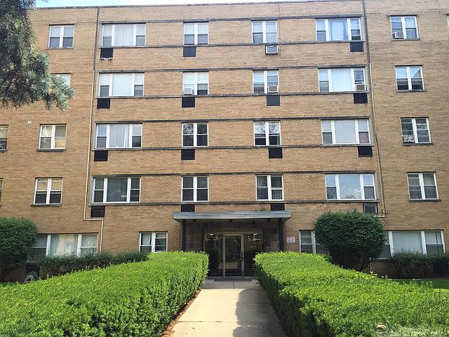 1st image of 2115 W Farwell Ave APT 203