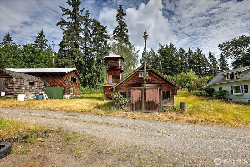 4th image of 4469 NW Anderson Hill Road