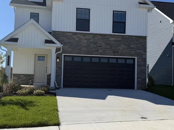 453 Pinehurst St, La Plata, MD 20646