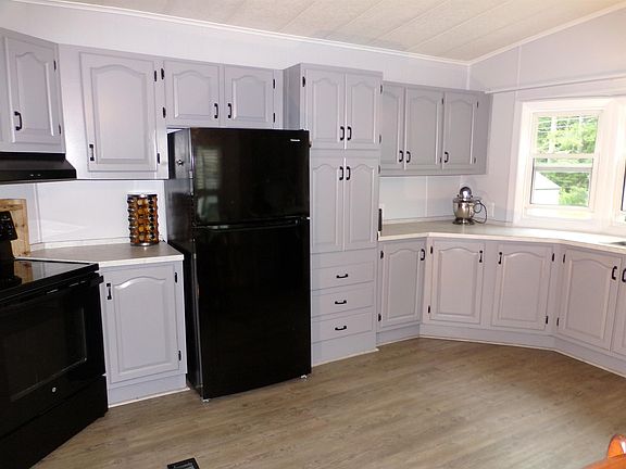 2nd image of 303 Old Lake Shore Road #K1