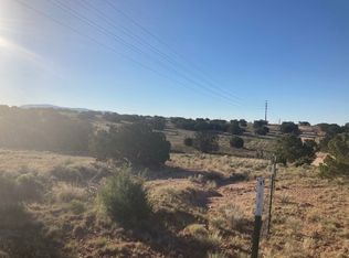 60 Cuatro Suenos, Santa Fe, NM 87507