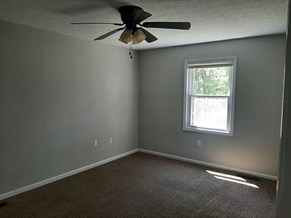302 Molloy