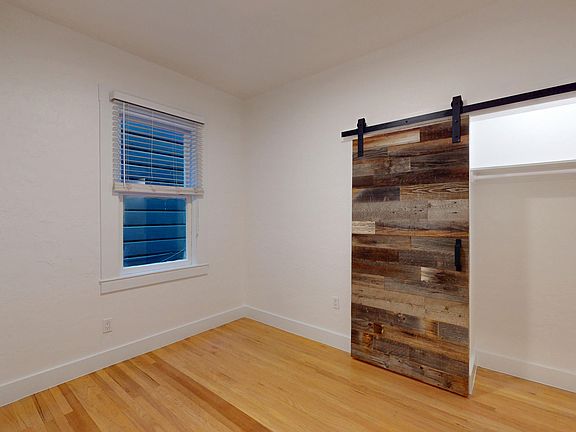 5th image of 537A Clayton St