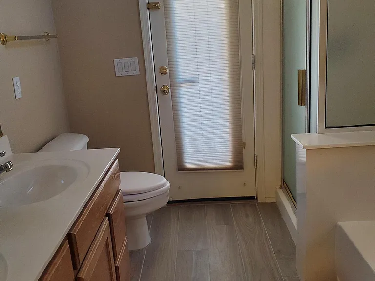 1737 E Morgan Ct — Photo 10