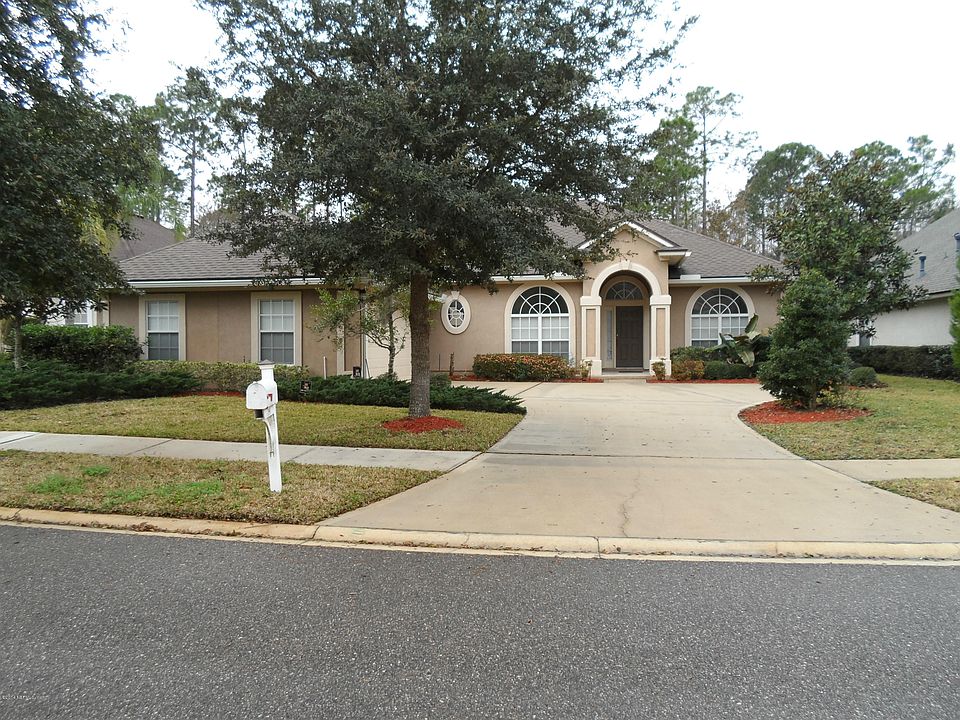 1st image of 784 Cypress Crossing Trl
