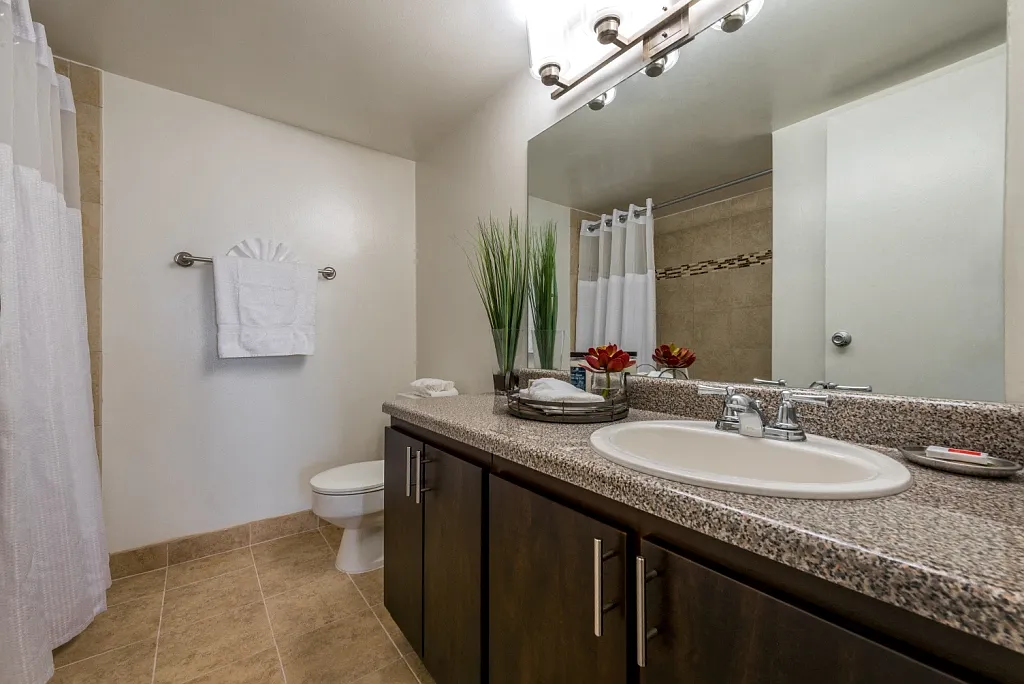 Horizon House — Photo 3