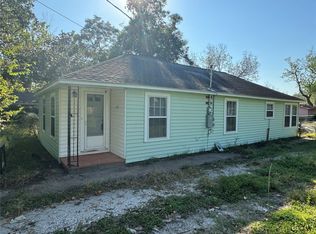 512 Rice St, Angleton, TX 77515