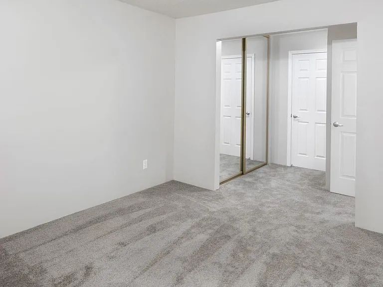 Bedroom 2x2