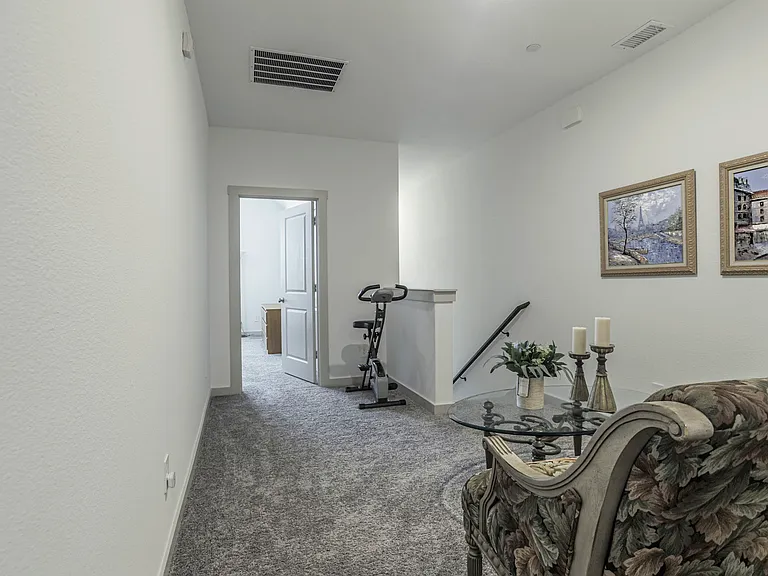 669 Vista Oaks Rd — Photo 7