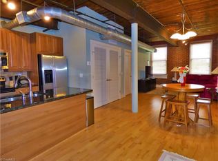 836 Oak St SUITE 301, Winston Salem, NC 27101