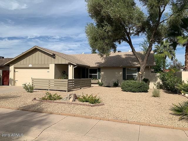 1st image of 2710 E Cactus Rd