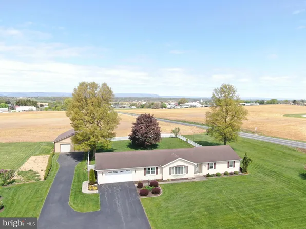 5381 3rd St, Marion, PA 17235