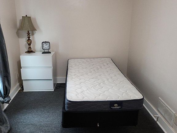 2nd image of 1190 Jefferson Ave #7