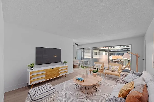 TALA Local at 1301 Havenhurst — Photo 1