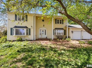 16431 Washington Rd, Morton, IL 61550