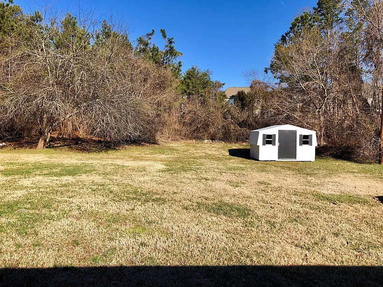 1217 Pennywood Dr — Photo 2