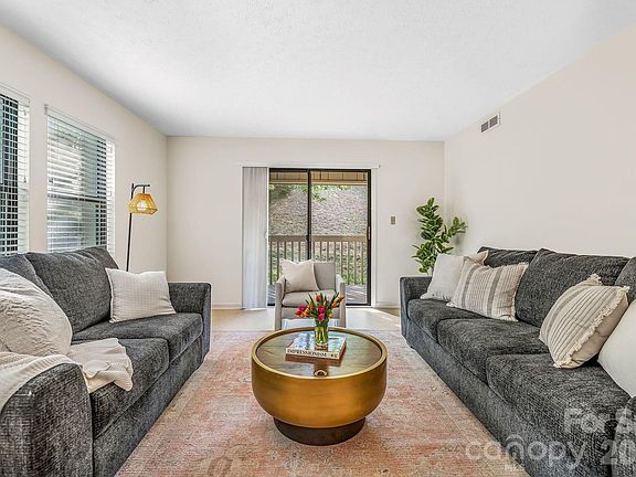 5th image of 1801 Abbey Cir
