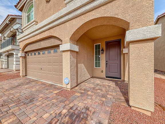 2nd image of 5950 Crown Palms Ave