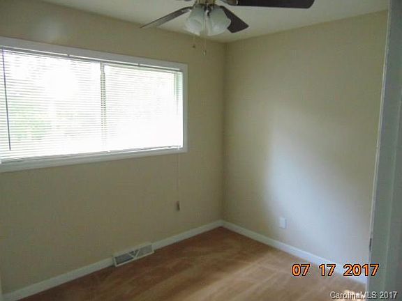 5th image of 2300 English Dr