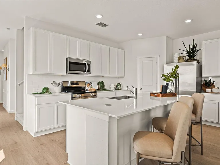 3035 Granite Ridge Ave — Photo 3
