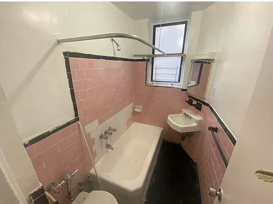 Rented by ERN Flats | media 12