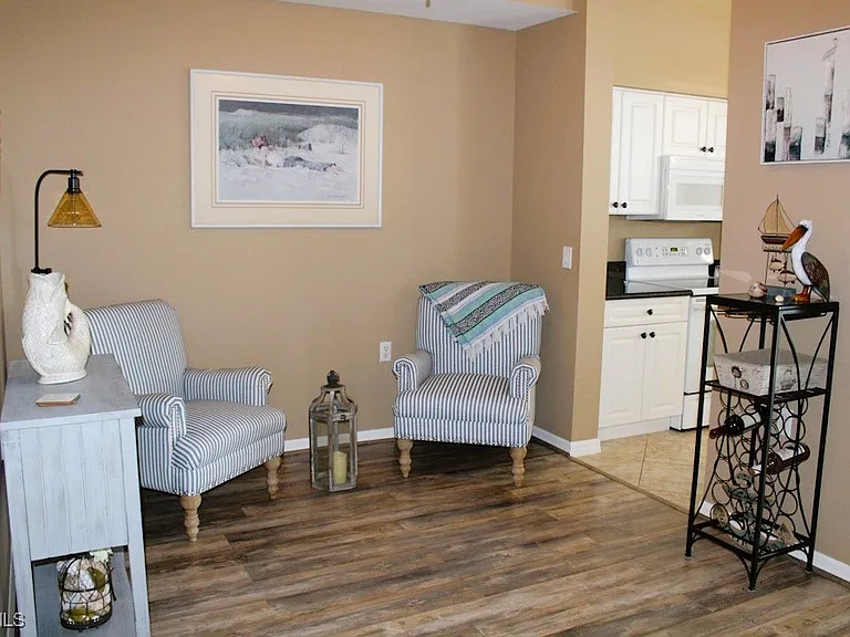 16685 Lake Circle Dr #1044 — Photo 8
