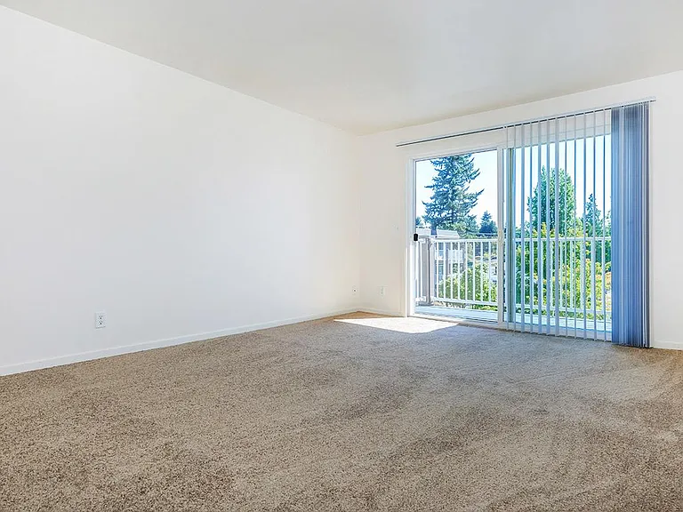 Arbor Heights — Photo 11