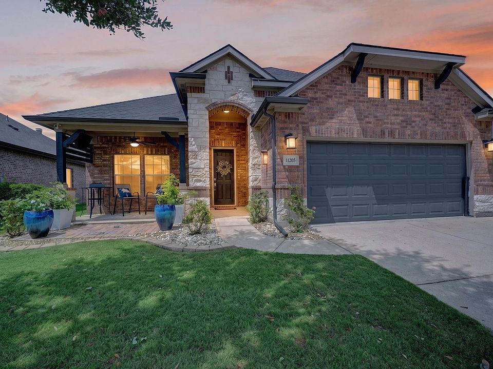 1st image of 11205 Gibbons Creek Dr