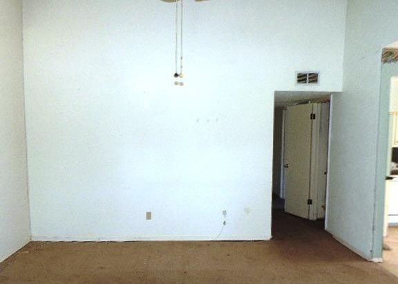 4th image of 213 Stonewood Dr