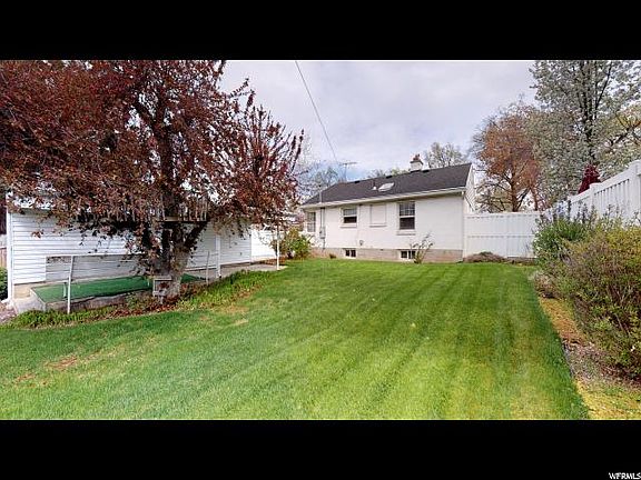 3rd image of 2022 E Hollywood Ave
