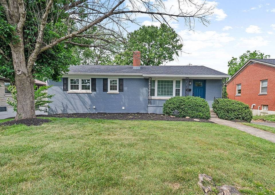 1st image of 677 Mount Vernon Dr