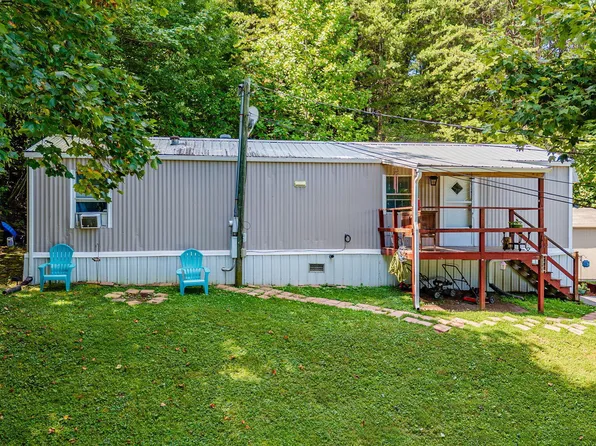 178 Sarah Annie Dr, Johnson City, TN 37601