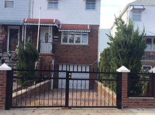 195 Throgs Neck Blvd, Bronx, NY 10465