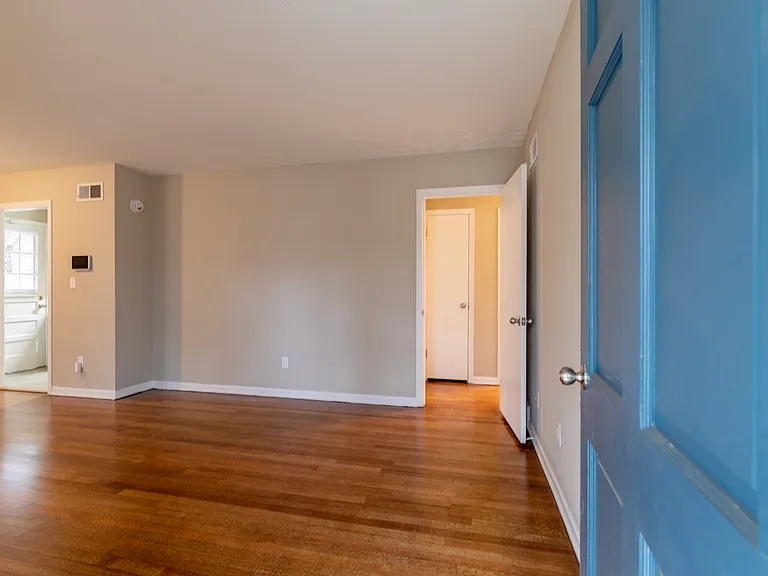 5121 Ginger Cir — Photo 3