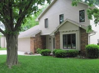 3309 Melanie Dr, Urbandale, IA 50322